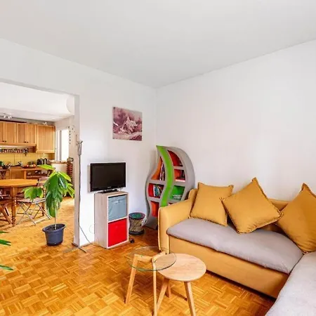 Calme Sur Jardins - Bassin Apartment *